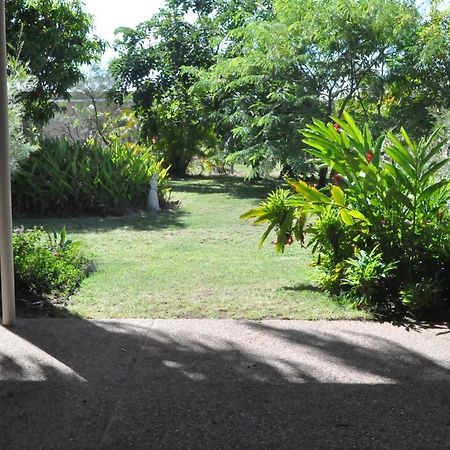 Magnetic Island Bed And Breakfast Horseshoe Bay エクステリア 写真
