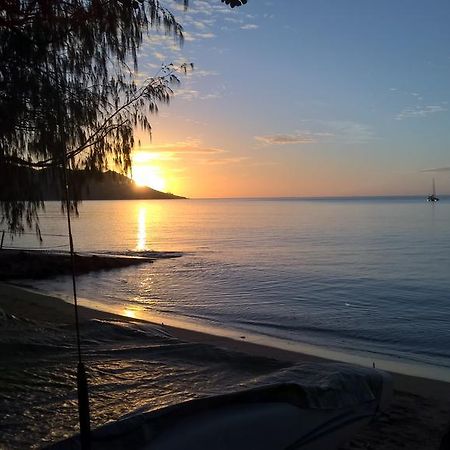 Magnetic Island Bed And Breakfast Horseshoe Bay エクステリア 写真