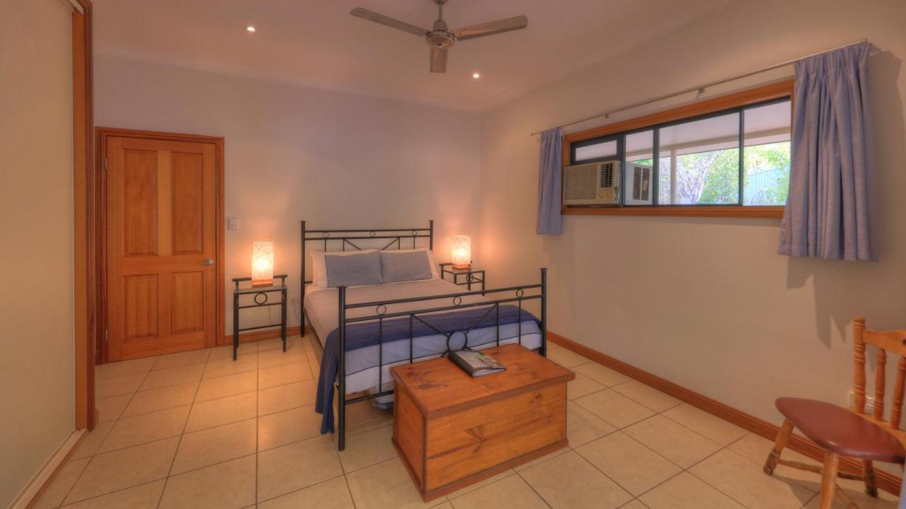 Magnetic Island Bed And Breakfast Horseshoe Bay エクステリア 写真
