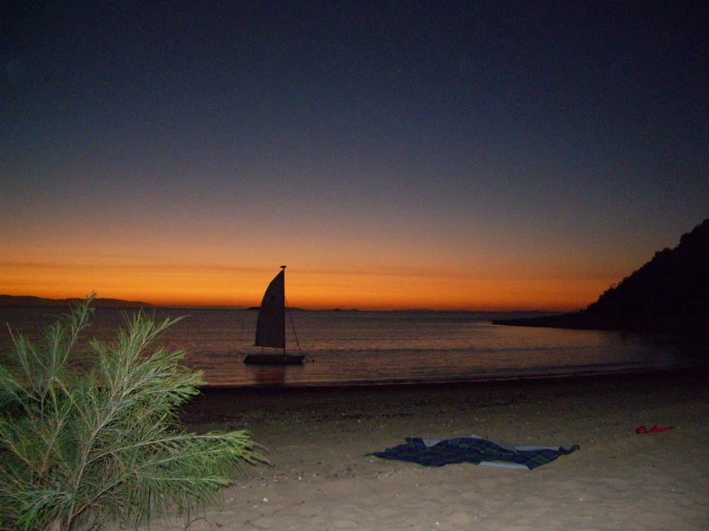 Magnetic Island Bed And Breakfast Horseshoe Bay エクステリア 写真