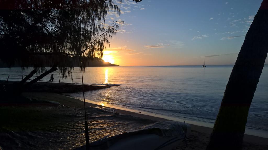 Magnetic Island Bed And Breakfast Horseshoe Bay エクステリア 写真