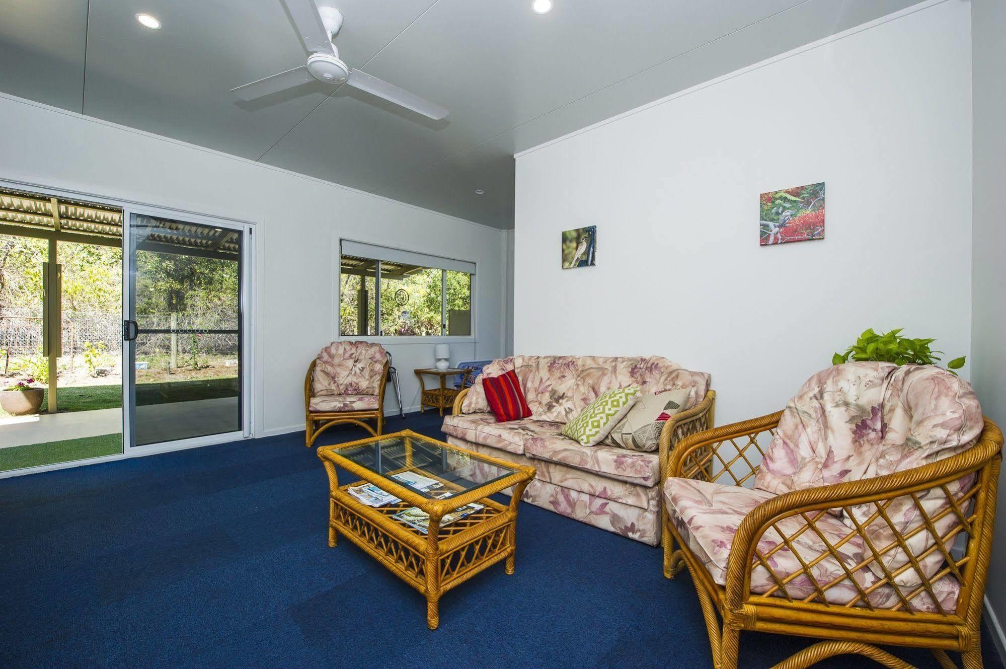 Magnetic Island Bed And Breakfast Horseshoe Bay エクステリア 写真
