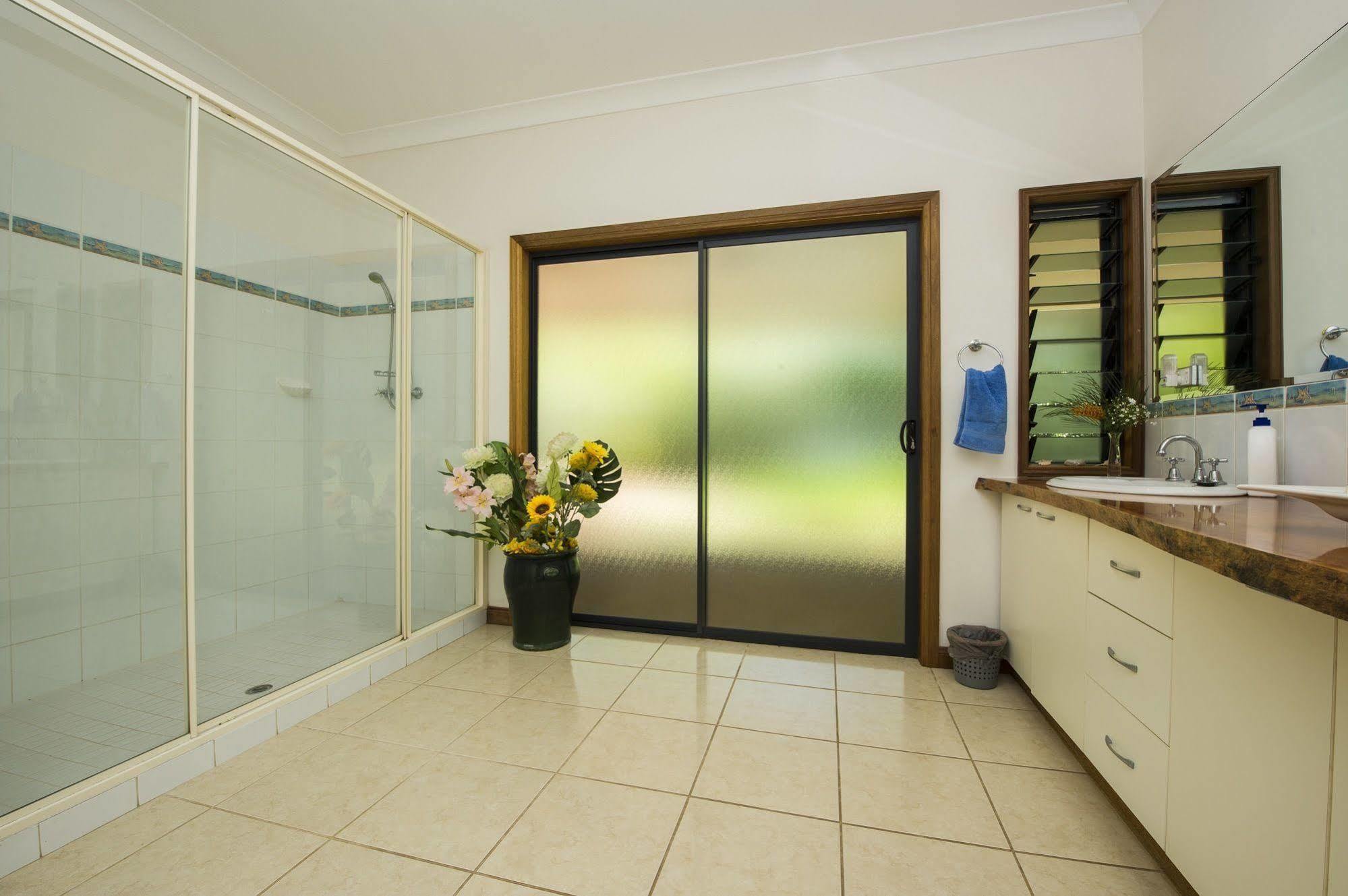 Magnetic Island Bed And Breakfast Horseshoe Bay エクステリア 写真